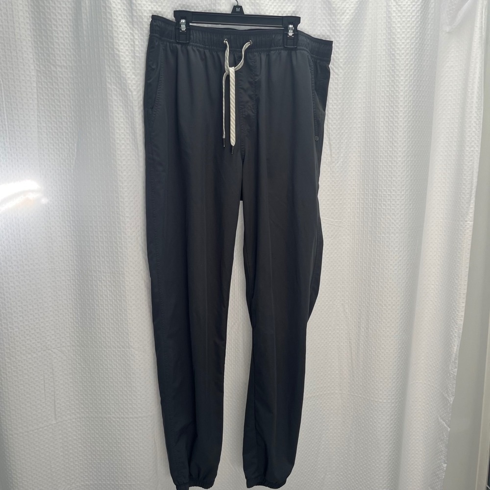 Vuori Transit Jogger Mens Gray Stretch Training Travel Pants V456 Size M